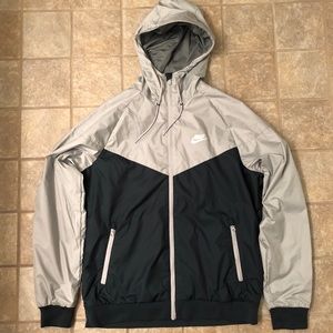 Nike Windrunner Blue/Grey LARGE
